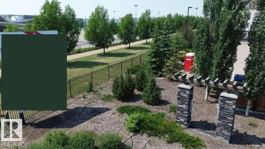 #302 3670 139 Av Nw, Edmonton